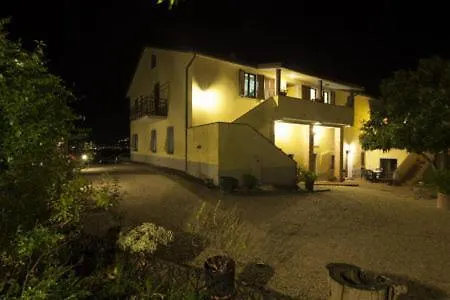 בית נופש Il Poggio Dei Tre Contadini Ponte Felcino